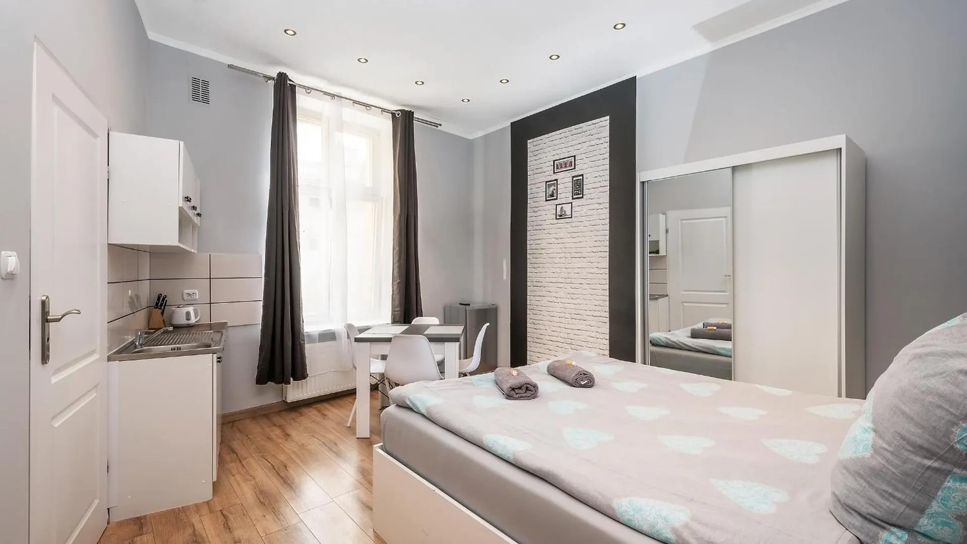 Bed & Breakfast 70S Business Room Krakow