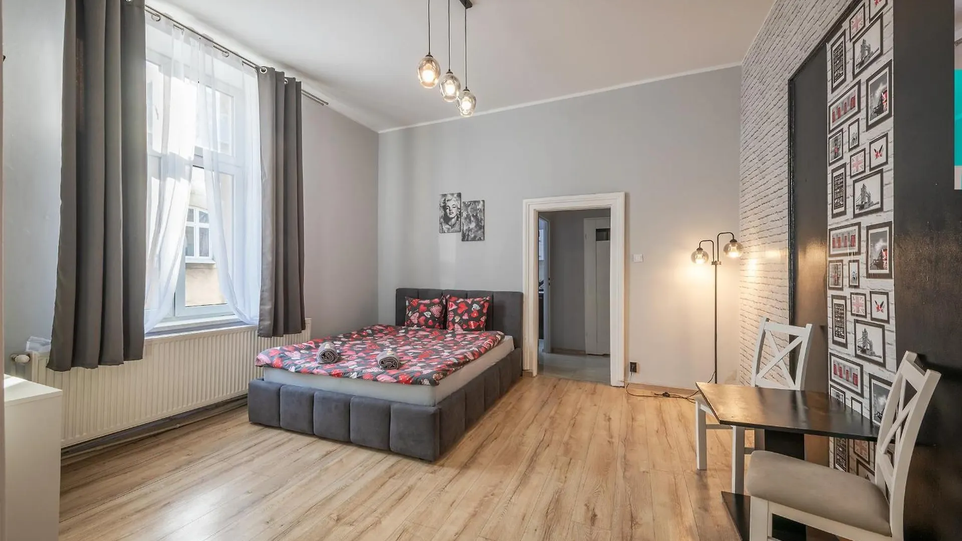 Bed & Breakfast 70S Business Room Krakow